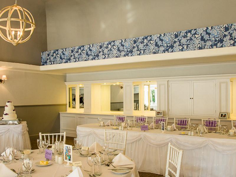 רומזי Potters Heron Hotel מראה חיצוני תמונה